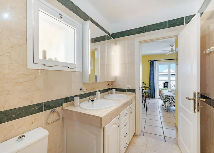 Apartamento Benimar 28 *